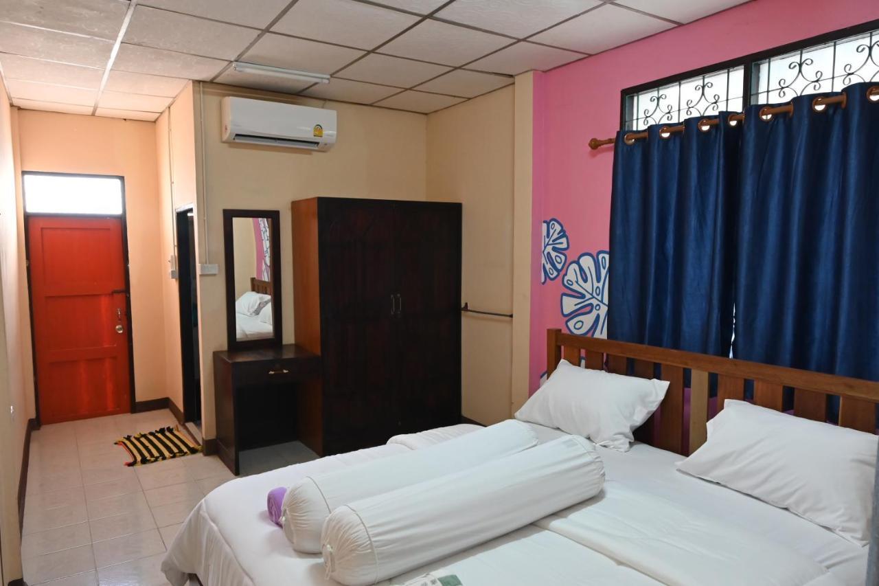 Maria Guesthouse Ayutthaya Eksteriør billede