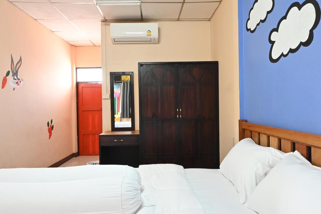 Maria Guesthouse Ayutthaya Eksteriør billede